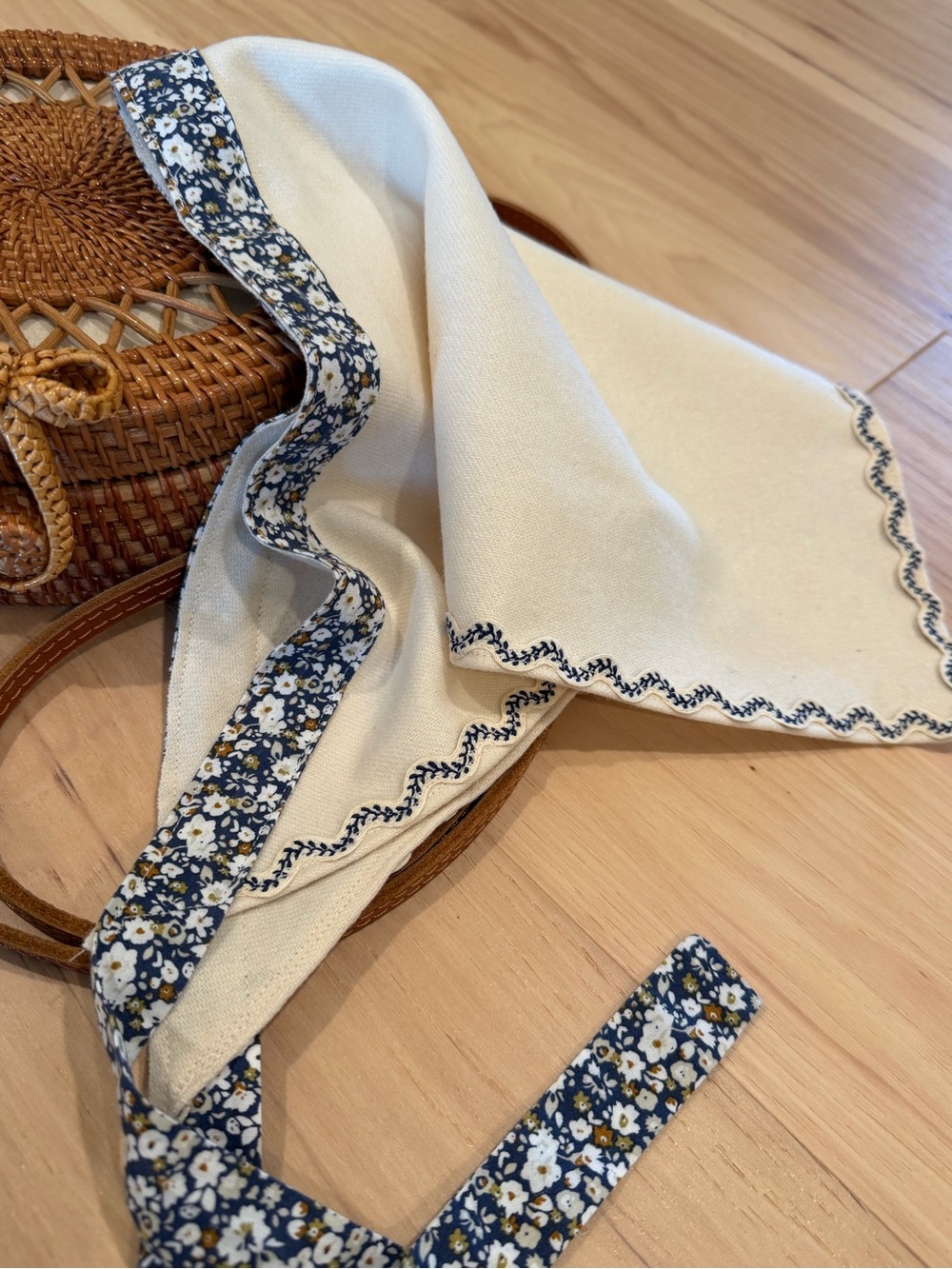 Cottagecore Wool Hair Scarf Bandana - Picture 2 of 7